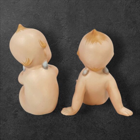 Vintage Kewpie Figurines Pair Bisque Porcelain Made in Japan Adorable Expresion - Picture 3 of 10